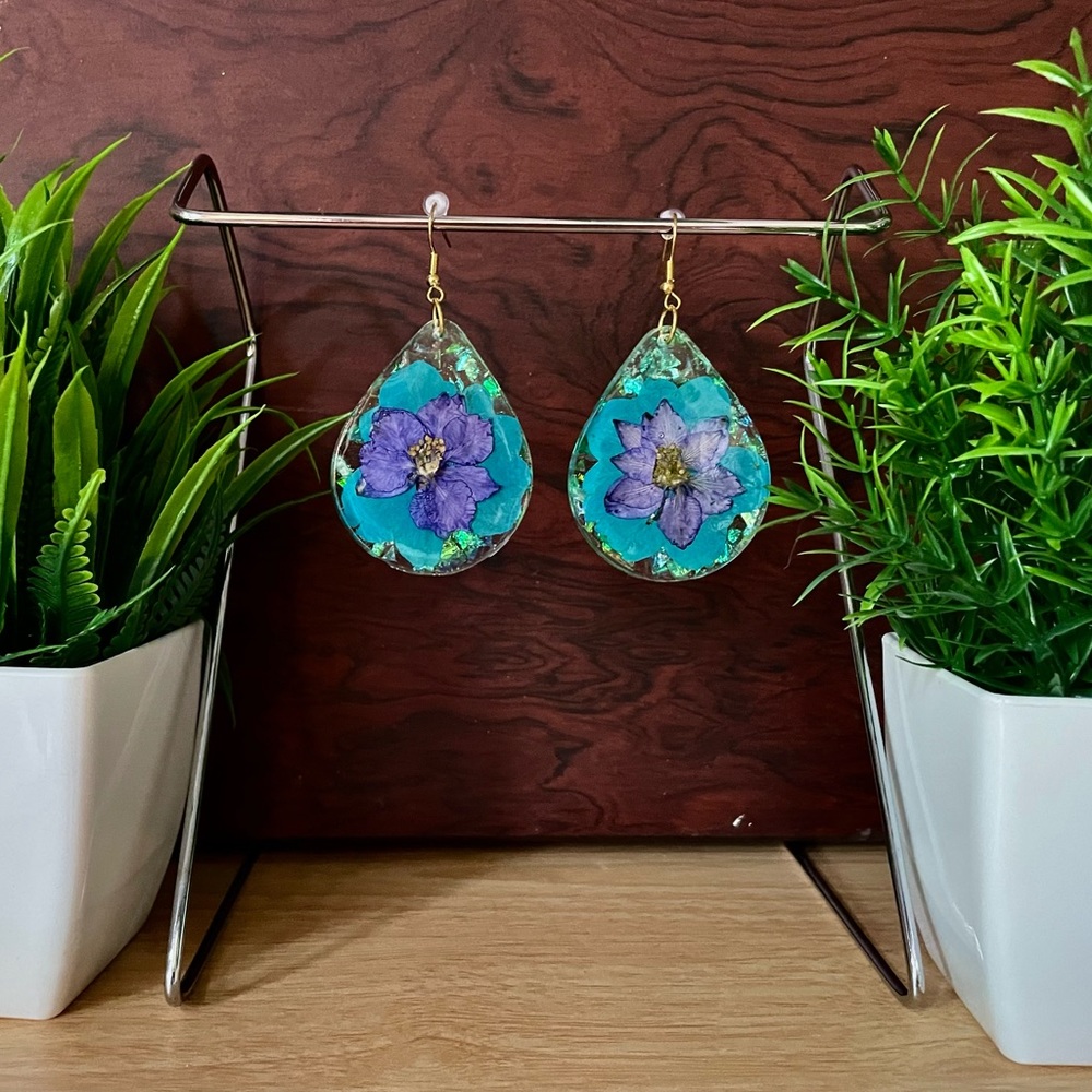 Dried flower earrings